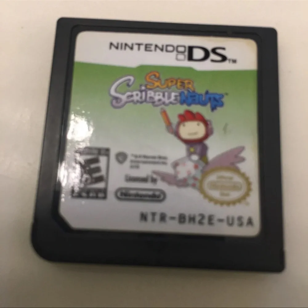 Nintendo DSI R4 DS Game Bundle